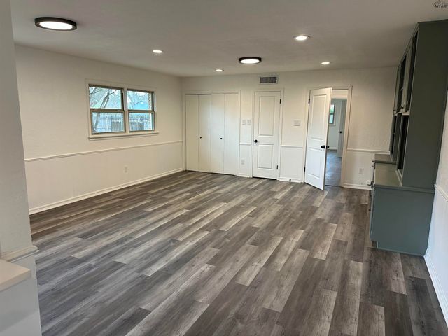 4505 MEADOWBROOK DRIVE, Wichita Falls, TX 76308