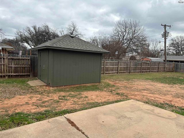 4505 MEADOWBROOK DRIVE, Wichita Falls, TX 76308