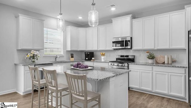 122 Battery Creek Drive, Greenville, SC 29607