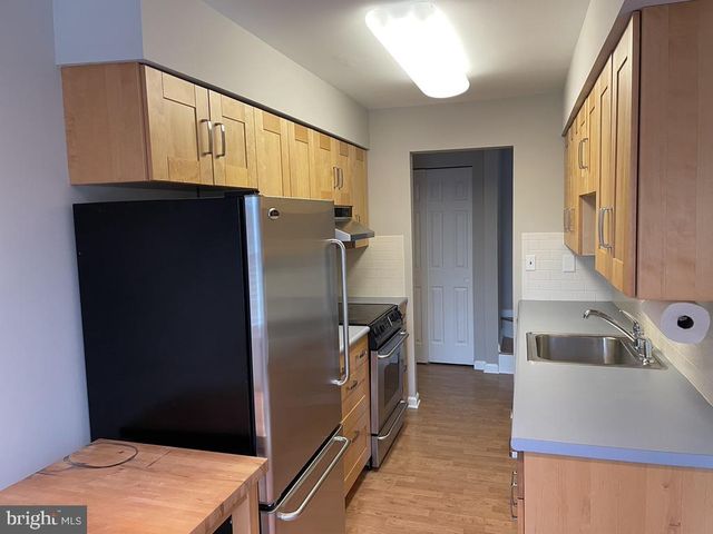 1430 WASHINGTON PL, Chesterbrook, PA 19087