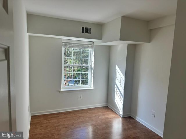 1430 WASHINGTON PL, Chesterbrook, PA 19087