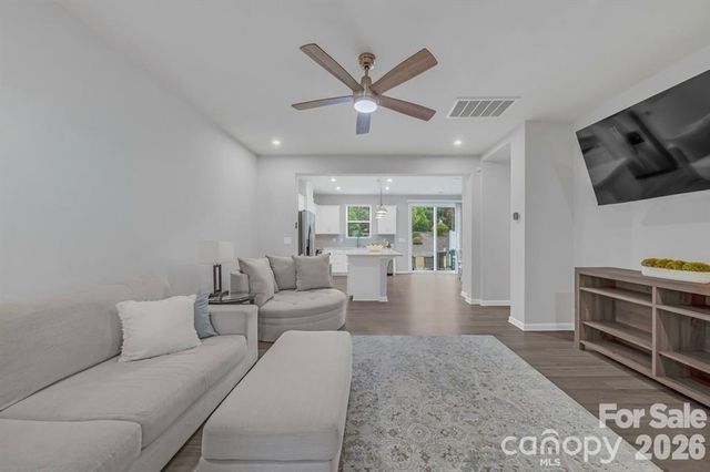 11310 Bartrams Way, Charlotte, NC 28278