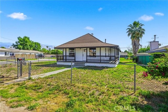 7221 Osbun, San Bernardino, CA 92404