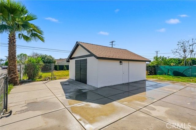 7221 Osbun, San Bernardino, CA 92404