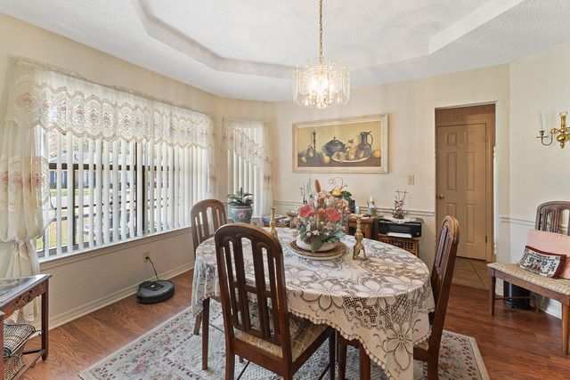 4559 Scarlet Drive, Crestview, FL 32539