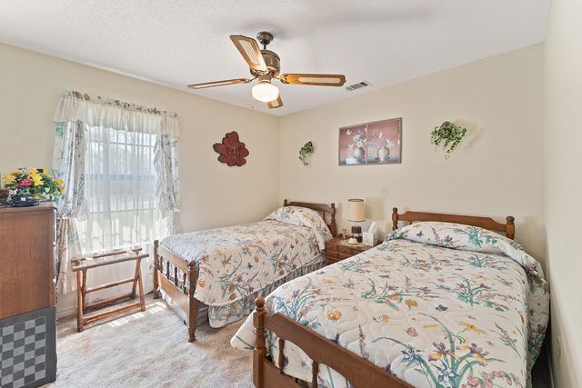 4559 Scarlet Drive, Crestview, FL 32539