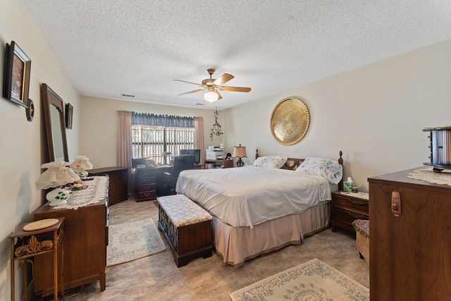 4559 Scarlet Drive, Crestview, FL 32539