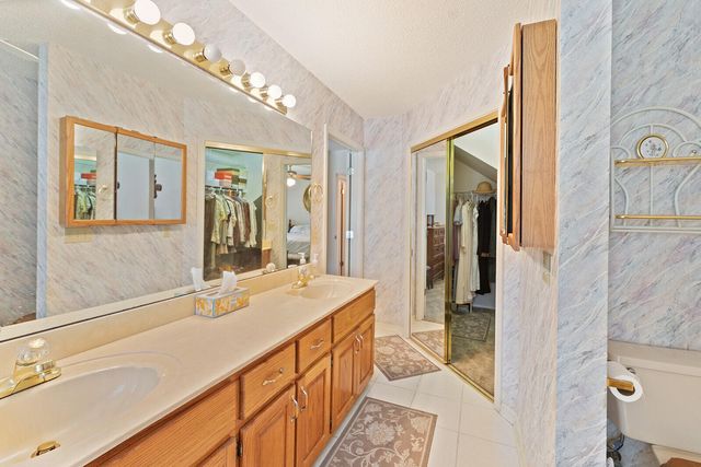 4559 Scarlet Drive, Crestview, FL 32539