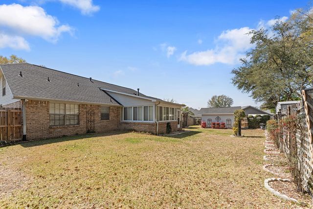 4559 Scarlet Drive, Crestview, FL 32539