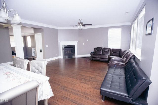 3304 Mackinac Island Lane, Raleigh, NC 27610