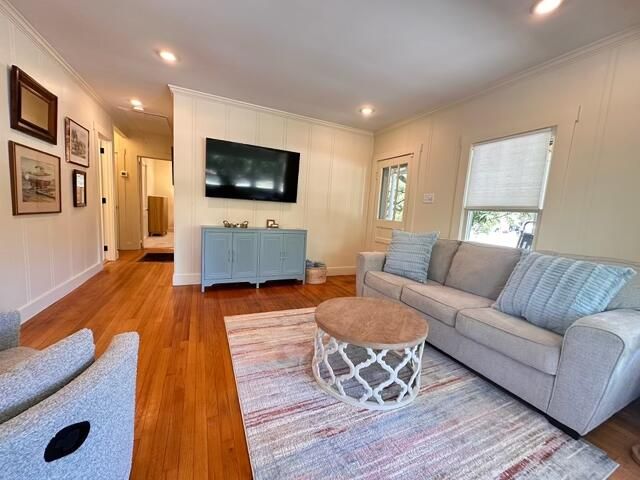 1150 Pleasant Pines Street, Mount Pleasant, SC 29464
