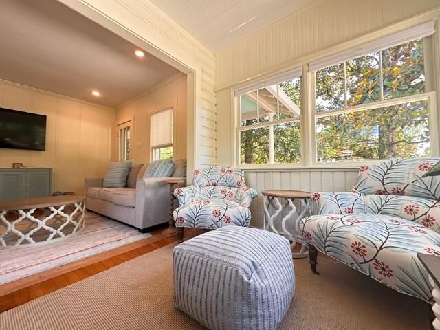 1150 Pleasant Pines Street, Mount Pleasant, SC 29464