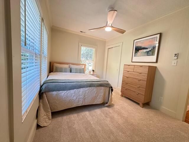1150 Pleasant Pines Street, Mount Pleasant, SC 29464