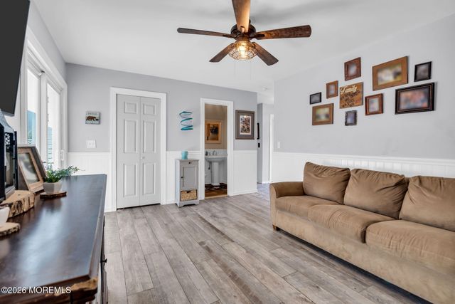 1332 5th Avenue, Toms River, NJ 08757