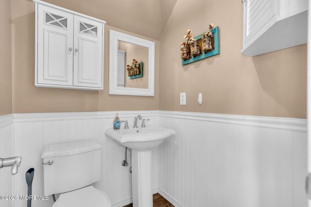 1332 5th Avenue, Toms River, NJ 08757