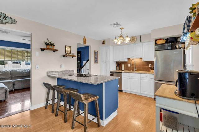 1332 5th Avenue, Toms River, NJ 08757