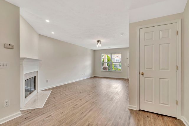 3395 Harpeth Springs Dr, Nashville, TN 37221