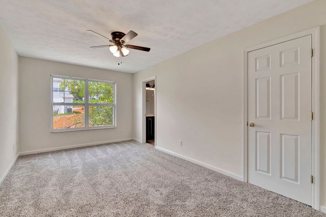 3395 Harpeth Springs Dr, Nashville, TN 37221