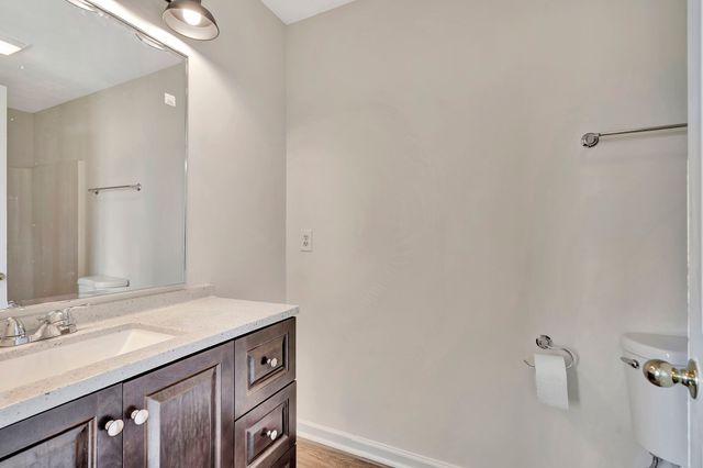 3395 Harpeth Springs Dr, Nashville, TN 37221