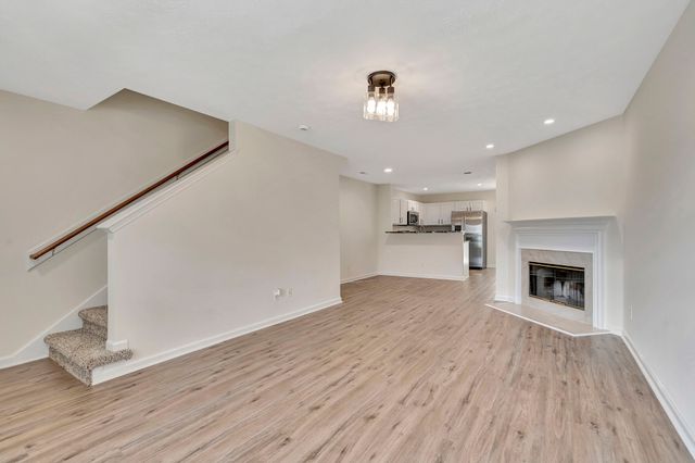 3395 Harpeth Springs Dr, Nashville, TN 37221