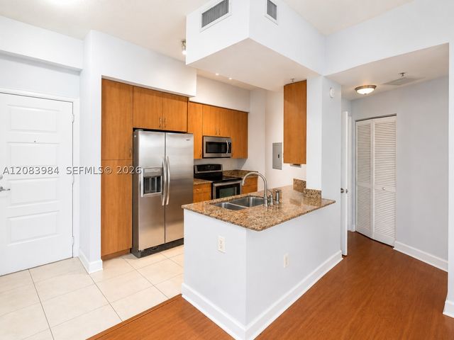 1830 Radius Dr 1102, Hollywood, FL 33020