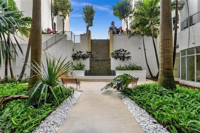 1830 Radius Dr 1102, Hollywood, FL 33020