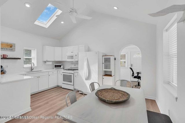 638A Redmond Avenue, Belmar, NJ 07719