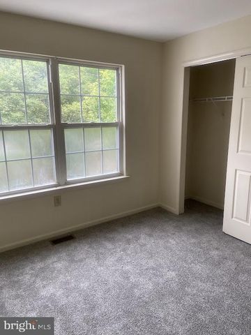 38 MAGNOLIA CT, Bordentown, NJ 08505