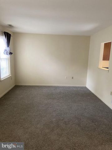 38 MAGNOLIA CT, Bordentown, NJ 08505