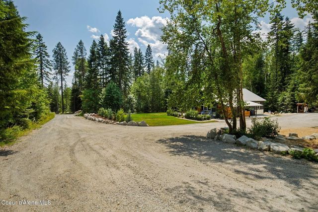 1042 N Wrenco Rd, Sandpoint, ID 83864