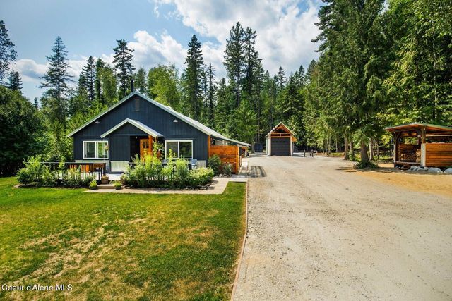 1042 N Wrenco Rd, Sandpoint, ID 83864