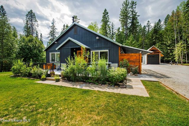 1042 N Wrenco Rd, Sandpoint, ID 83864