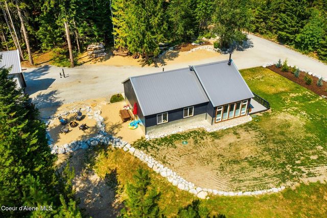 1042 N Wrenco Rd, Sandpoint, ID 83864