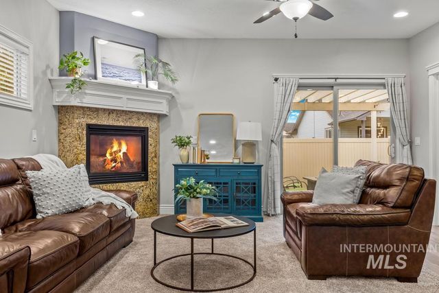 2517 W Sherman Avenue, Nampa, ID 83686