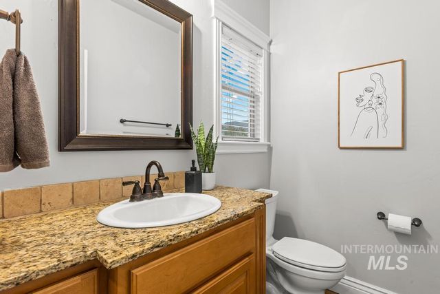 2517 W Sherman Avenue, Nampa, ID 83686