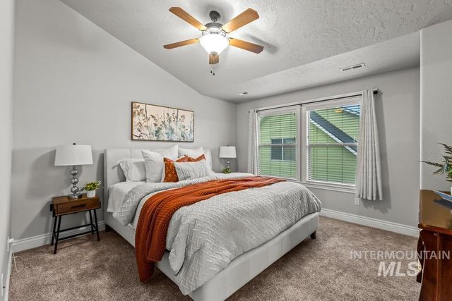 2517 W Sherman Avenue, Nampa, ID 83686