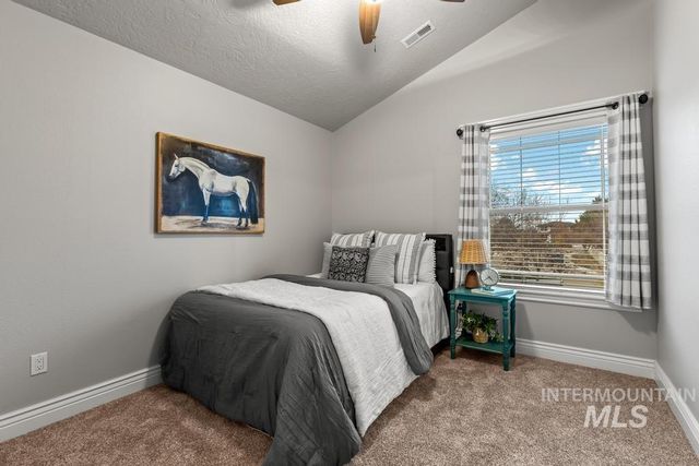 2517 W Sherman Avenue, Nampa, ID 83686