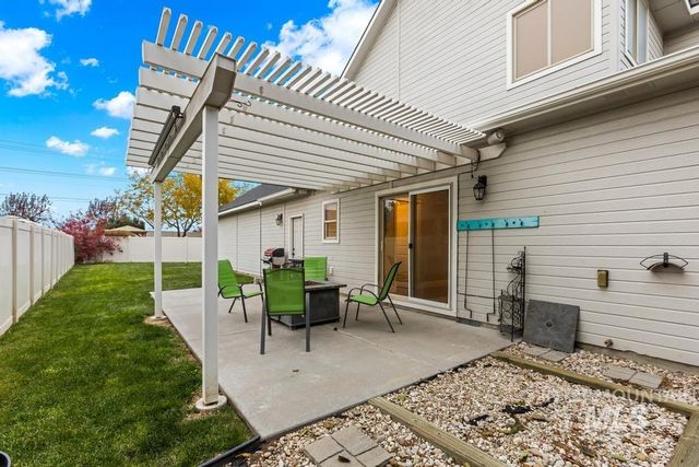 2517 W Sherman Avenue, Nampa, ID 83686