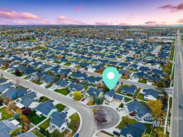 2517 W Sherman Avenue, Nampa, ID 83686