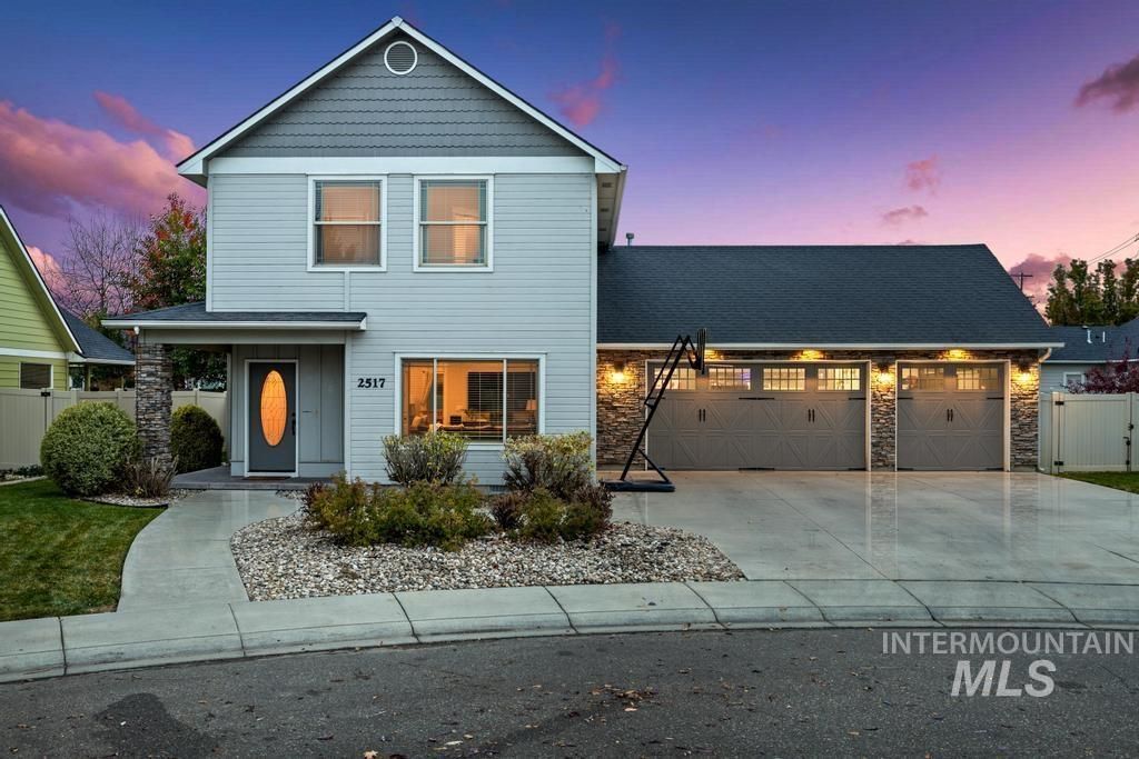 2517 W Sherman Avenue, Nampa, ID 83686