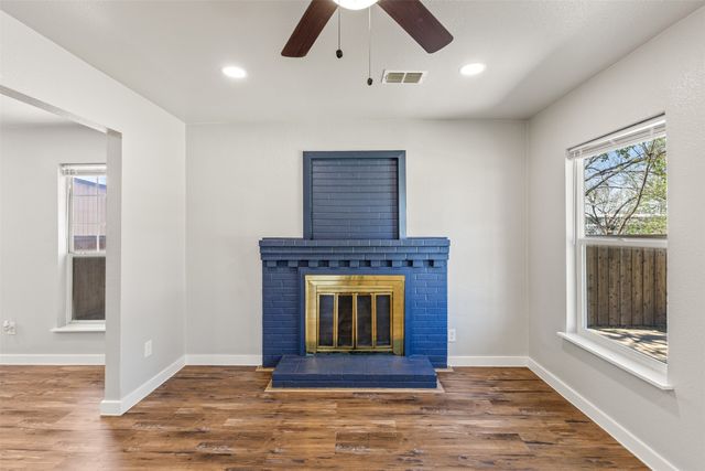 625 N Delaware Street, Irving, TX 75061