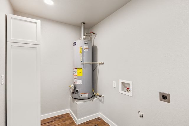 625 N Delaware Street, Irving, TX 75061