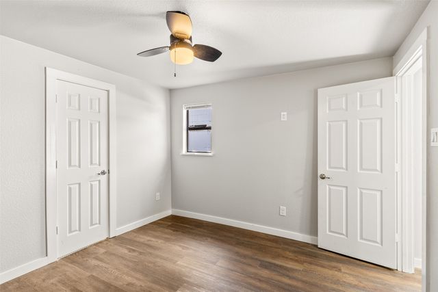 625 N Delaware Street, Irving, TX 75061