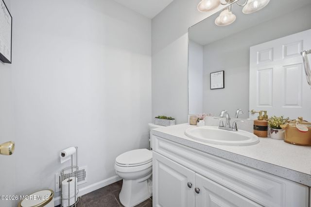 360 River Terrace, Toms River, NJ 08755