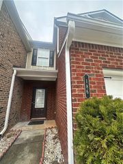 186 Bellewood Oak Drive, Tucker, GA 30084