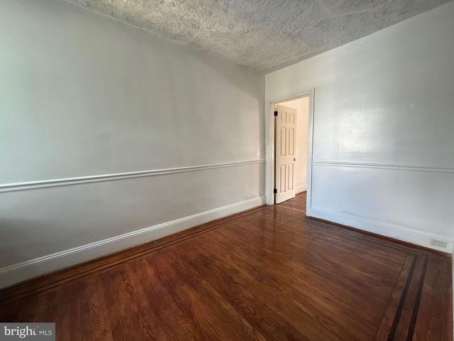 2073 E TIOGA ST, Philadelphia, PA 19134