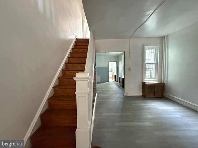 2073 E TIOGA ST, Philadelphia, PA 19134