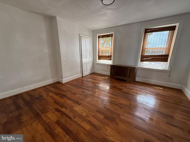 2073 E TIOGA ST, Philadelphia, PA 19134