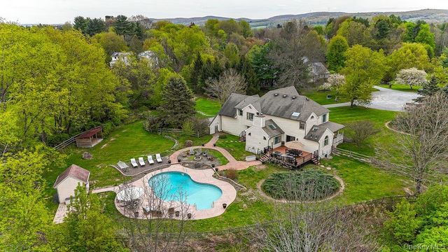 9 Mayflower Court, Warwick, NY 10990
