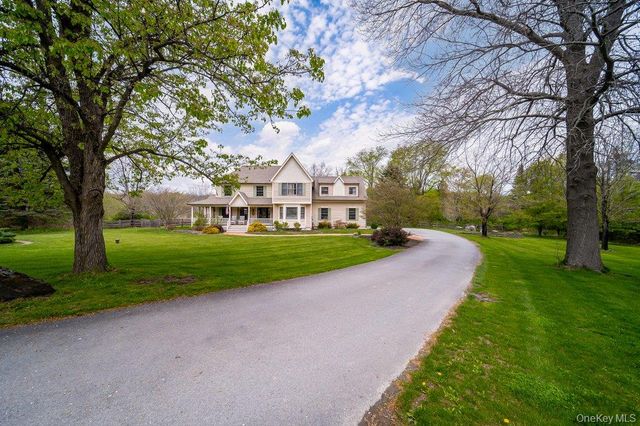 9 Mayflower Court, Warwick, NY 10990